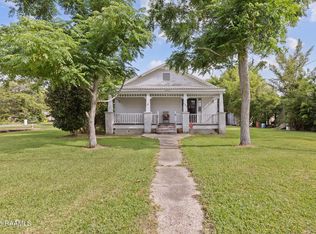 242 Sanaren St, Jeanerette, LA 70544