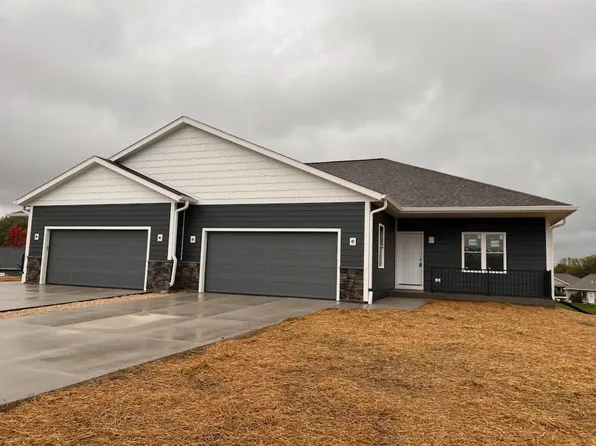 1353 Scenic Pointe COURT, Hartford, WI 53027