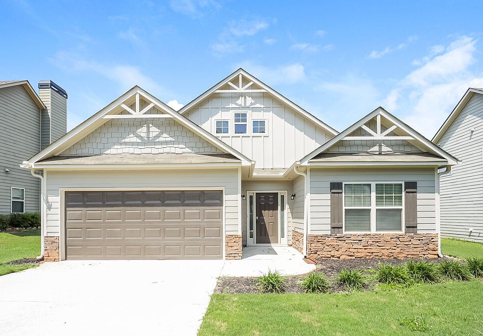 1st image of 86 Village Park Dr