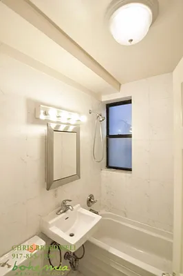 Rented by Bohemia Realty Group | media 19