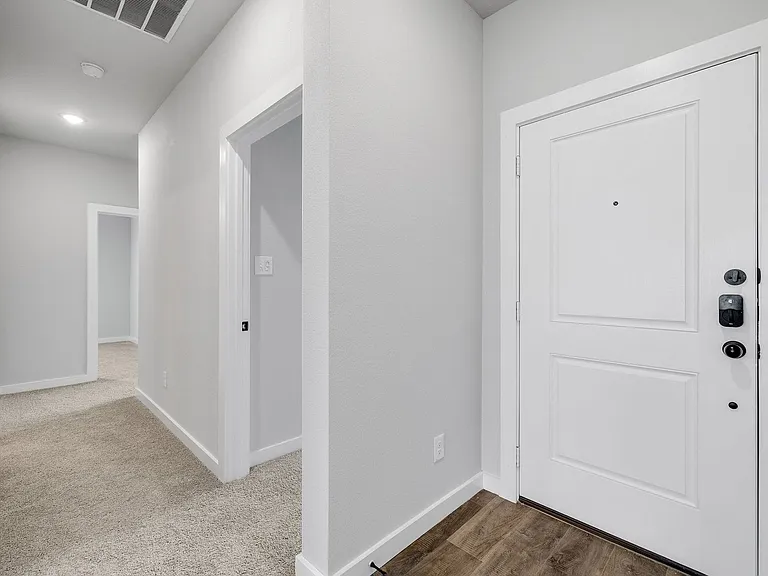 4045 Clovis Ave — Photo 9