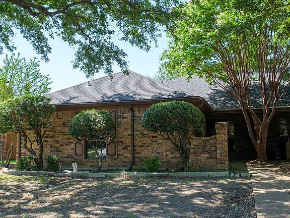 2nd image of 4020 San Mateo Dr