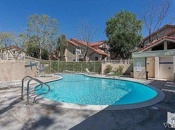 3rd image of 2351 Archwood Ln #157