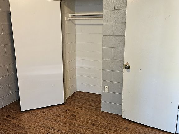 5th image of 1032 Glaze Ct