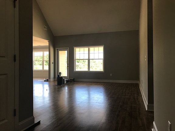 3rd image of 503 Ansley Ct #10
