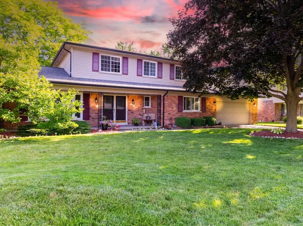 29321 Burwick St, Harrison Township, MI 48045