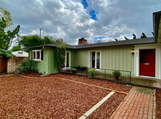 2400 Garfias Dr, Pasadena, CA 91104