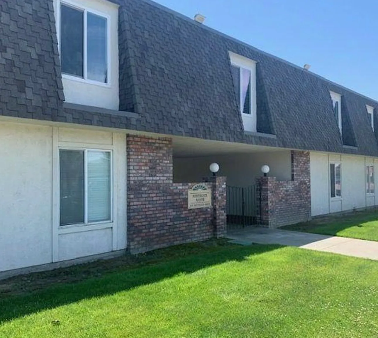 Northgate Dr, Manteca — Photo 1