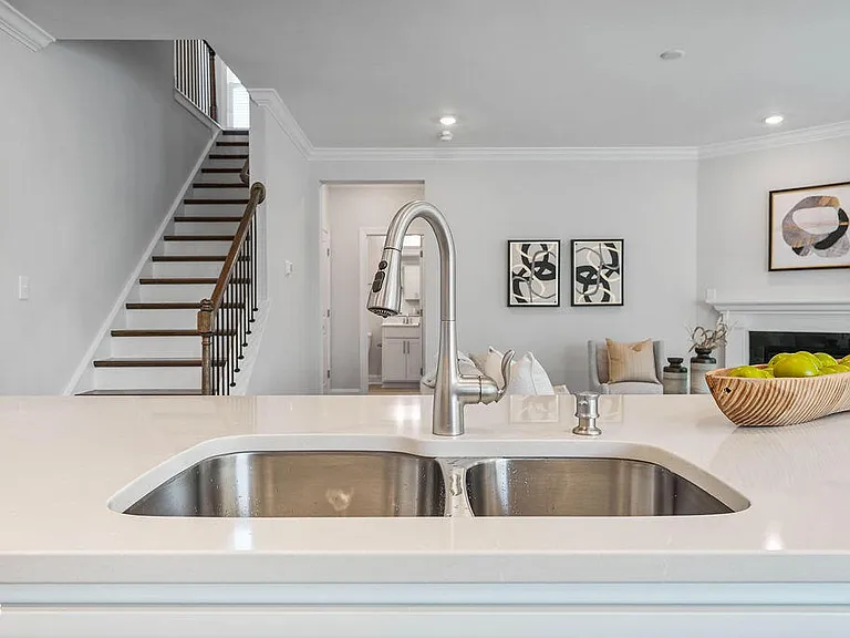 1809 Delaney Hills Ln — Photo 15