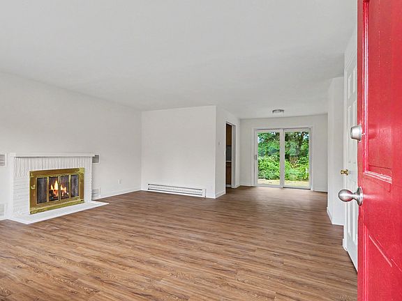 2nd image of 18317 11th Ave NE