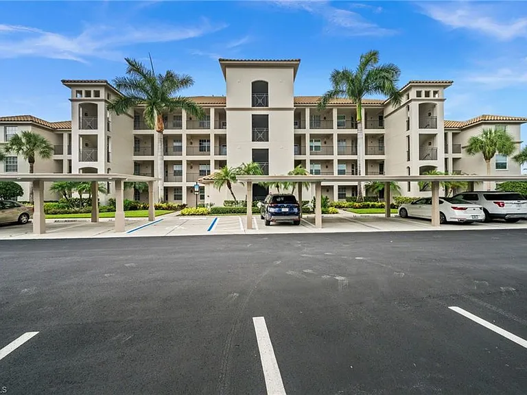 4670 Turnberry Lake Dr #305 — Photo 1