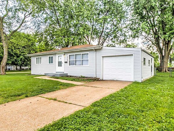 2nd image of 718 Bellflower Dr