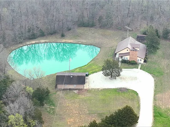 10400 Bachelor Creek Rd, Auxvasse, MO 65231