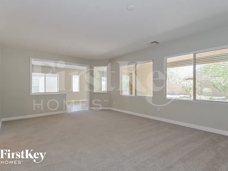8839 W Irongate Rd — Photo 7
