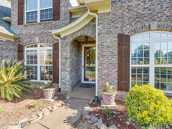 4th image of 3828 Cobblewood Dr