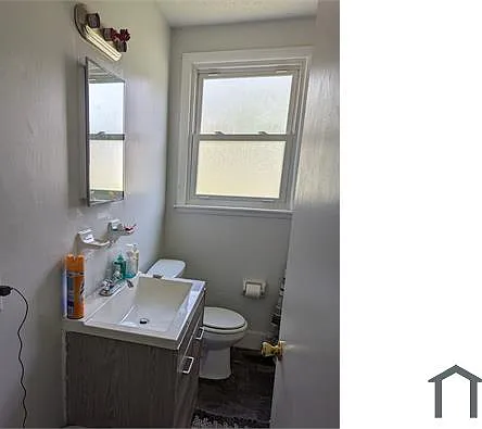 668 Rowan Dr — Photo 8