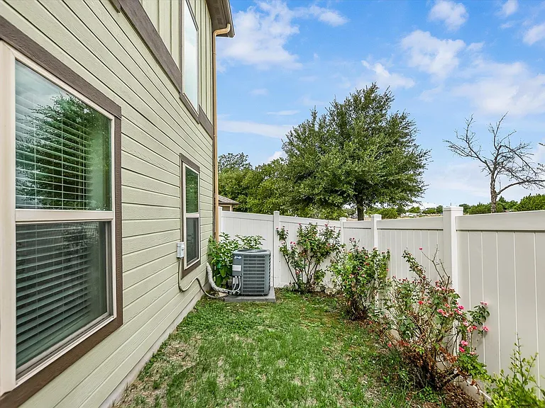 1900 Little Elm Trl #16 — Photo 25