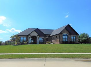 3919 Stone Hollow Ln, Edwardsville, IL 62025