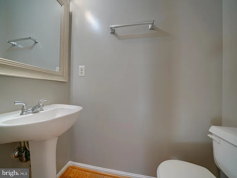 9314 Lawson Ln — Photo 21