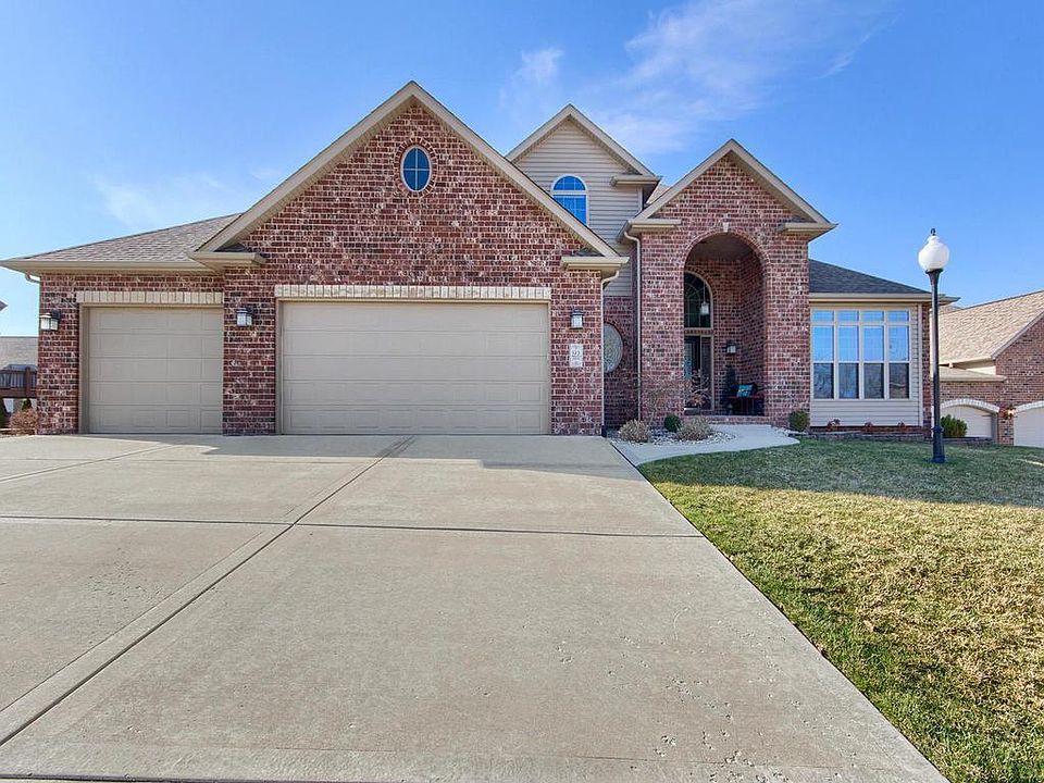 1st image of 123 Walden Dr