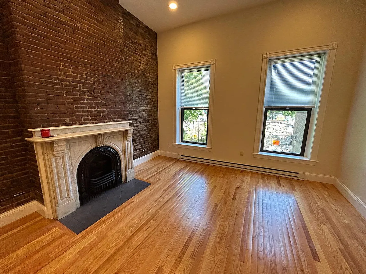 672 Tremont St Apt 1R, Boston, MA 02118 HotPads