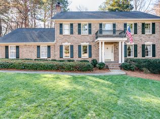1828 Club Forest Ct, Atlanta, GA 30338