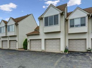 6 Russell Ct, Montville, NJ