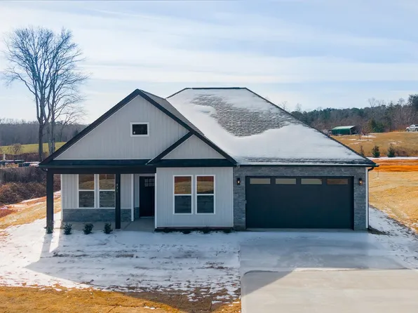931 Ferree Rd, Campobello, SC 29322