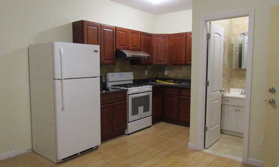 2nd image of 21614 Jamaica Ave #2