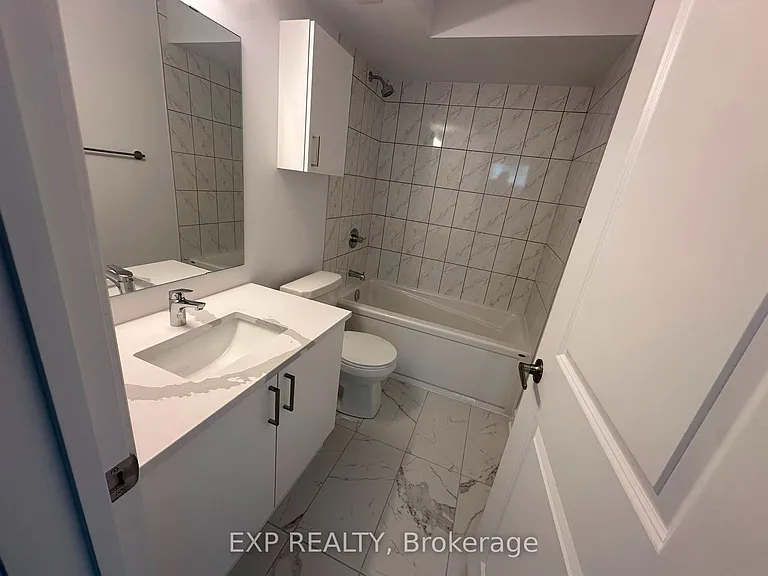1055 Cedar Creek Dr #J — Photo 14