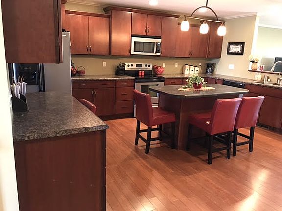 4th image of 1426 Notting Hill Dr