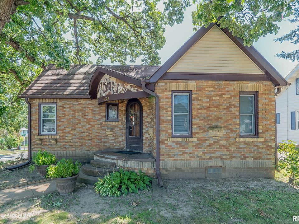 1629 E High St, Davenport, IA 52803 Zillow