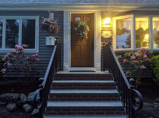 25 Prospect St, Barrington, RI 02806