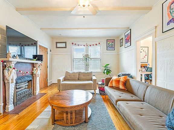 2nd image of 208 Allston St APT 4