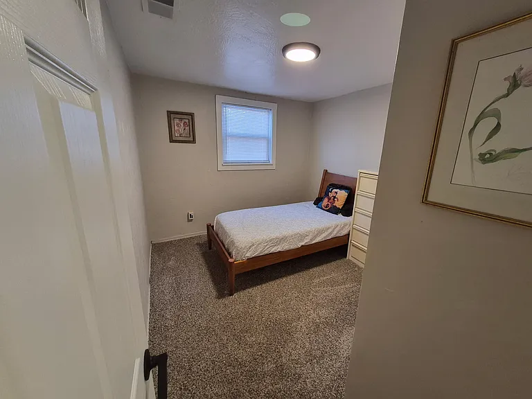 3325 Cardenas Dr NE — Photo 10