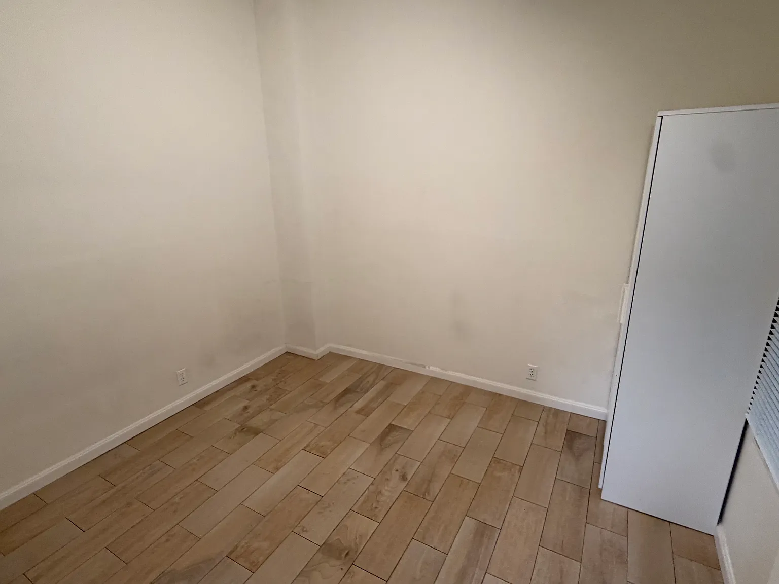 1 bed, $2,300 — Photo 3