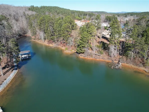 30 Four Pointes North Natures View Dr, Salem, SC 29676