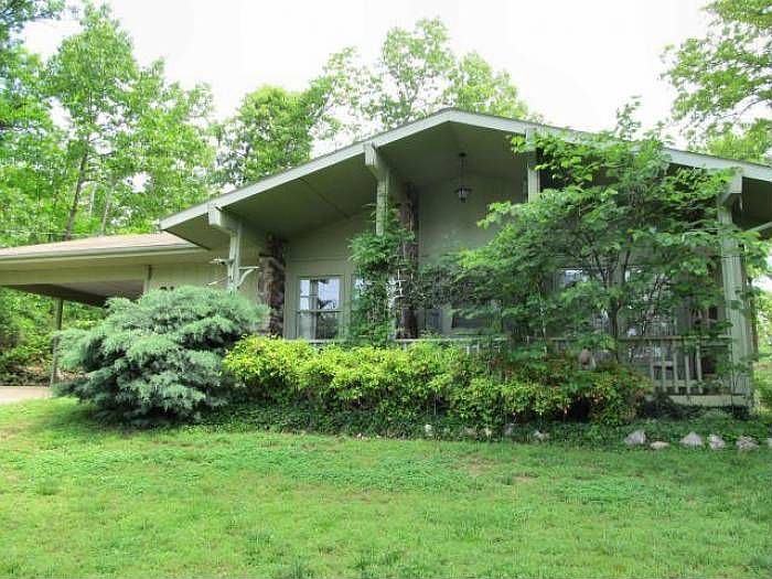 1st image of 21 Aqua Cir