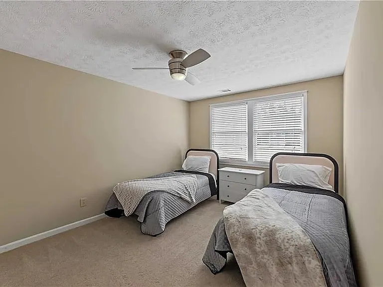 3580 Waters Cove Way — Photo 17