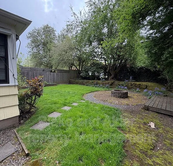 5226 SE Clinton St — Photo 19