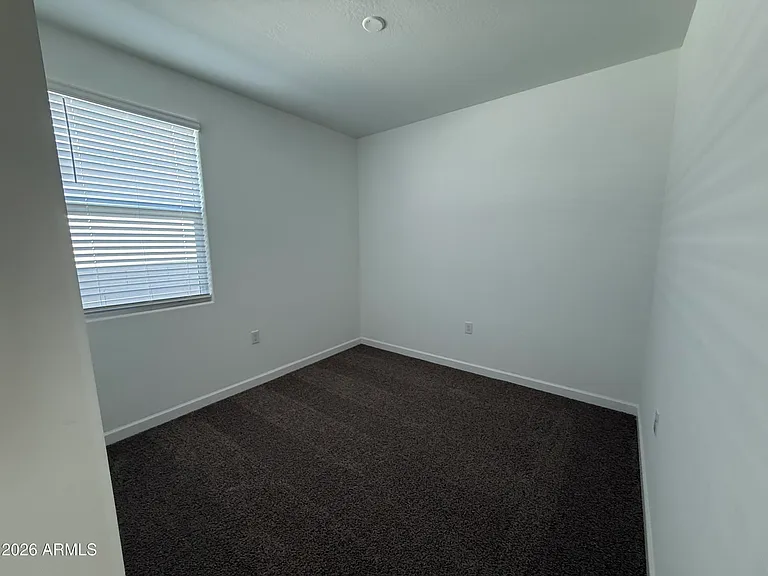 2474 W Sable Ave — Photo 16