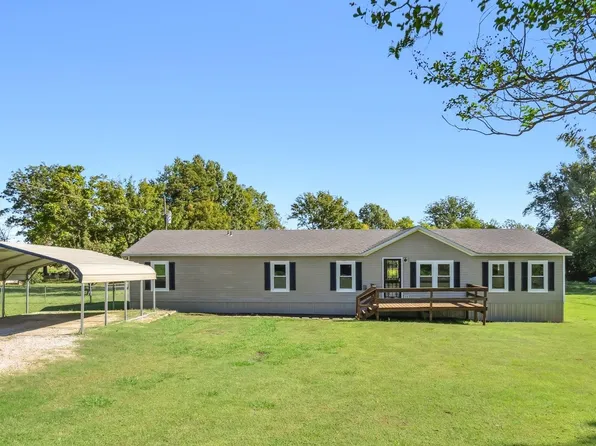 506 Charleston Gift Rd, Covington, TN 38019