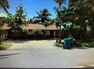 210 SE 4th Ave, Boynton Beach, FL 33435