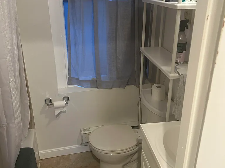 115 Salem St #16F — Photo 8