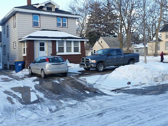 3rd image of 33 Dale St NE