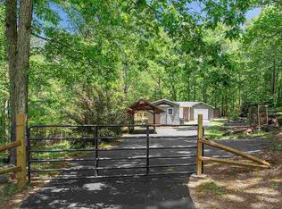 600 Davis Trading Post Rd, Chesnee, SC 29323