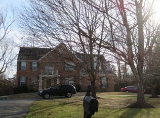 4202 Taverngreen Ln, Bowie, MD 20720