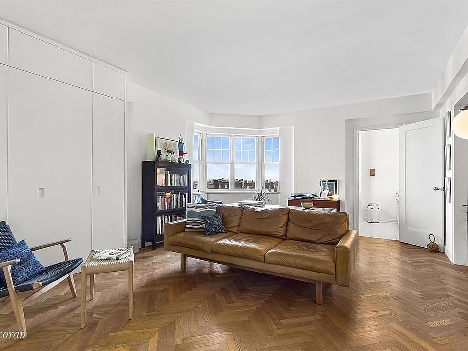 1st image of 200 Cabrini Blvd APT 105