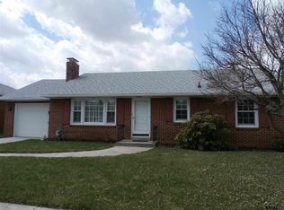 212 Willow St, Hanover, PA 17331