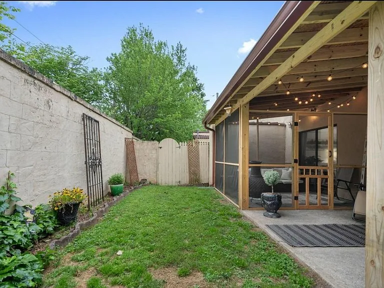 2163 Vaden Village Dr — Photo 12